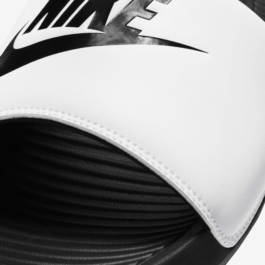 White /Black Nike Victori One