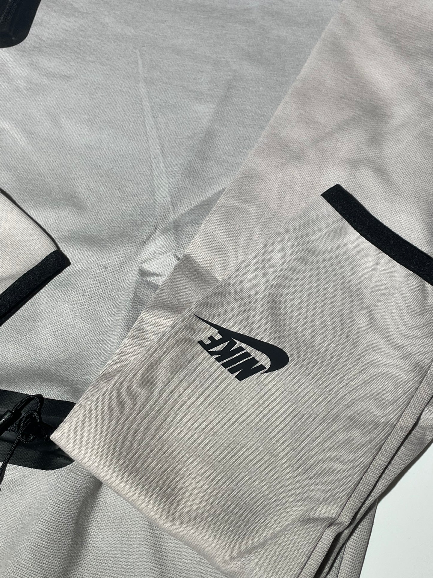 Nike Tech Light Grey Half Zipper